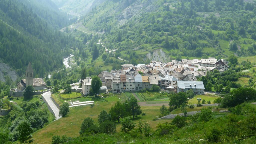 La petite étoile d'hôtes en Mercantour Saint-Dalmas-le-Selvage Esterno foto