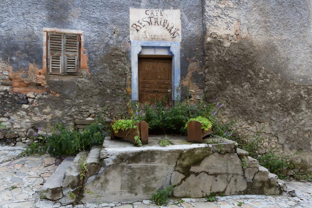 La petite étoile d'hôtes en Mercantour Saint-Dalmas-le-Selvage Esterno foto